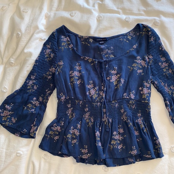 American Eagle floral blouse - Picture 2 of 4